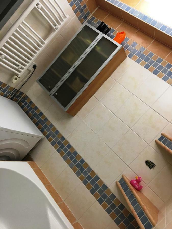 Scirocco - Two Bedroom Appartement Prague